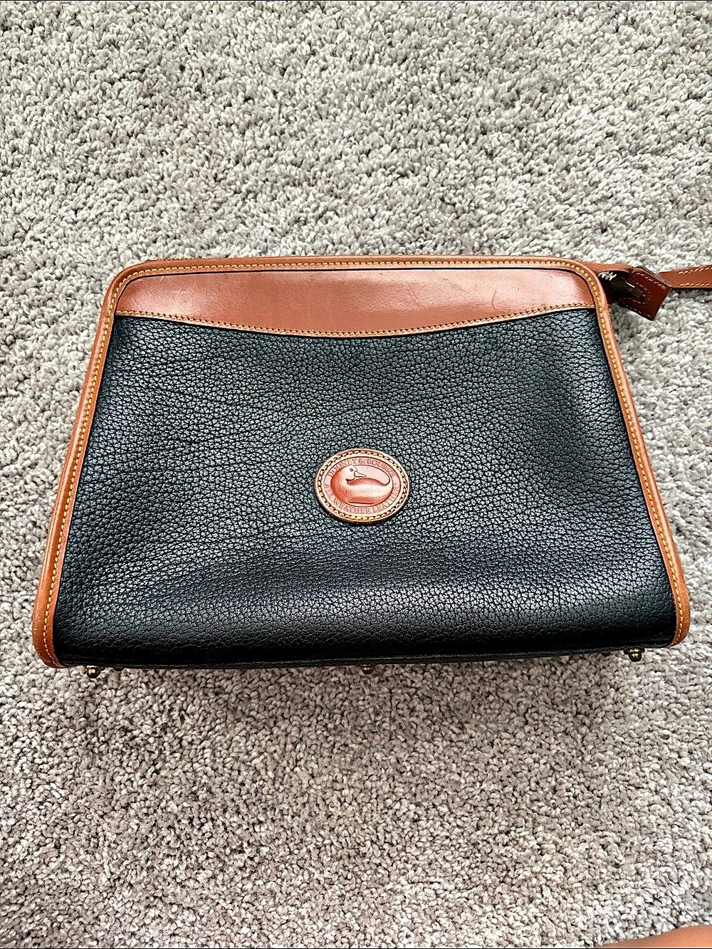 Dooney & Bourke Vintage All-Weather Leather Zip shoulder Bag black